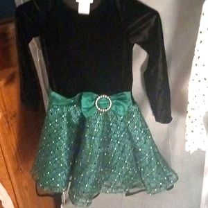 Bonnie jean, sparkling, formal dress w/bow size 6x Green & Black